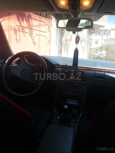 Mercedes E 220 1996, 450,000 km - 0.2 л - Bakı