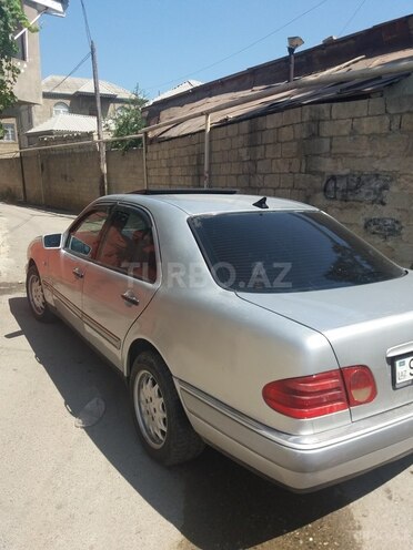 Mercedes E 220 1996, 450,000 km - 0.2 л - Bakı