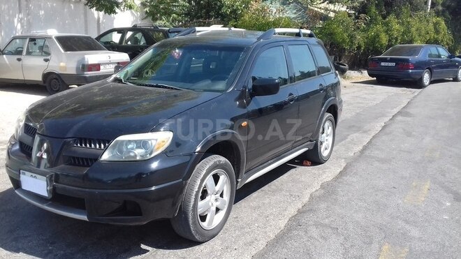 Mitsubishi Outlander 2005, 157,000 km - 2.4 l - Bakı