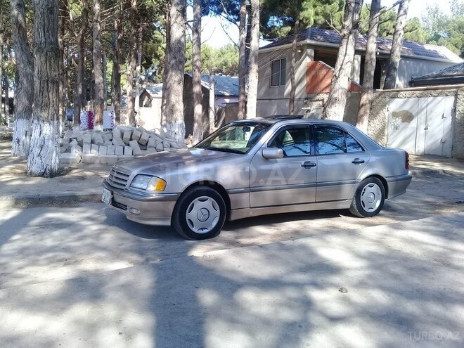 Mercedes C 230 1997, 192,000 km - 2.3 l - Sumqayıt