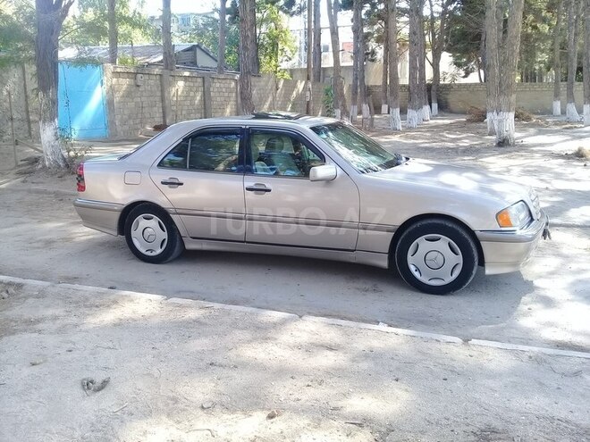 Mercedes C 230 1997, 192,000 km - 2.3 l - Sumqayıt
