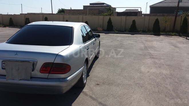 Mercedes E 320 1996, 320,000 km - 3.2 l - Bakı