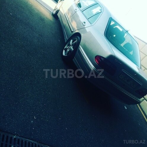 Mercedes E 280 2000, 243,568 km - 2.8 l - Bakı