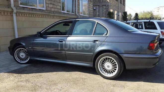 BMW 523 1996, 241,000 km - 2.5 l - Bakı