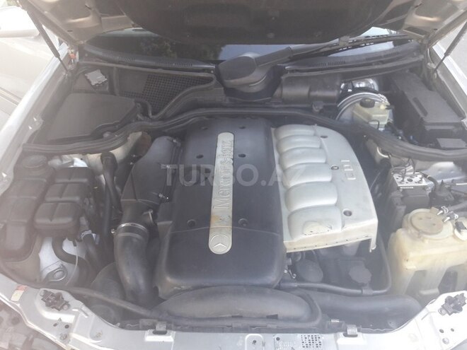 Mercedes E 320 2000, 323,000 km - 0.4 л - Bakı