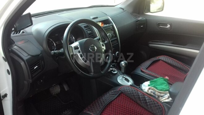 Nissan X-Trail 2013, 43,000 km - 2.5 л - Şəmkir