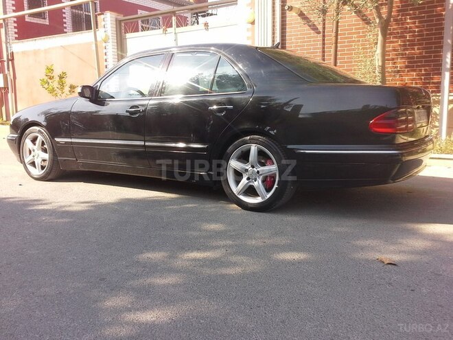 Mercedes E 220 2000, 223,085 km - 0.3 l - Bakı