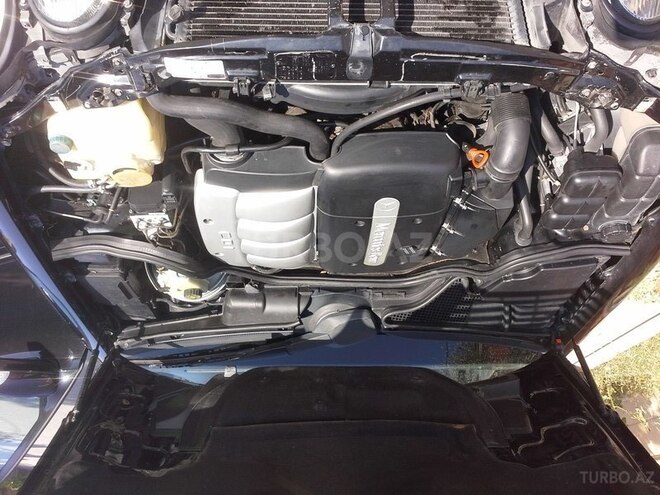 Mercedes E 220 2000, 223,085 km - 0.3 l - Bakı