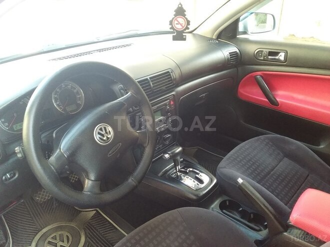 Volkswagen Passat 2001, 300,000 km - 2.0 l - Bakı