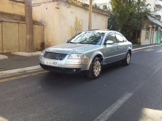 Volkswagen Passat 2001, 300,000 km - 2.0 l - Bakı