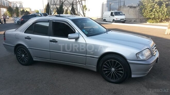 Mercedes C 240 1998, 210,000 km - 2.4 l - Bakı