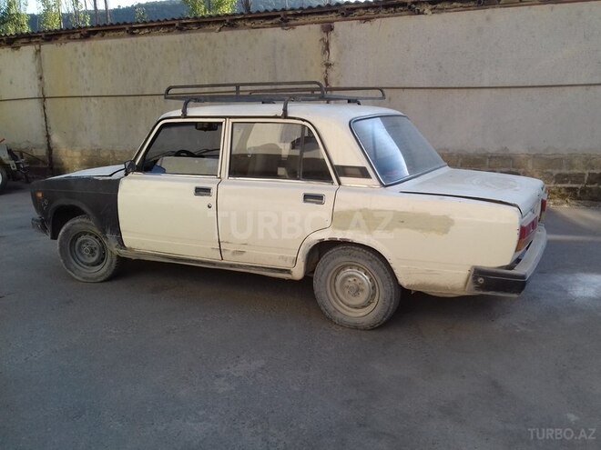 LADA (VAZ) 2107 1985, 863,254 km - 1.5 l - Quba