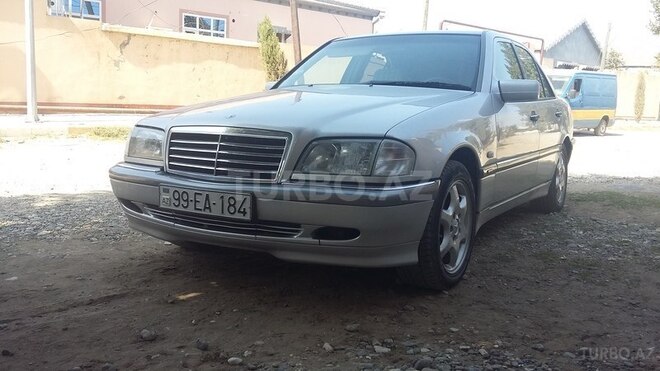 Mercedes C 240 1999, 235,000 km - 0.3 l - Bakı