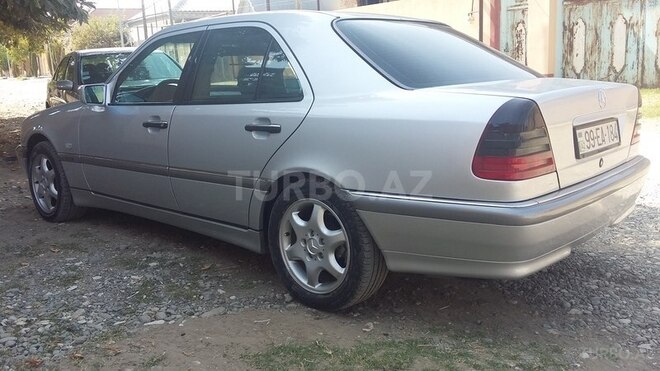 Mercedes C 240 1999, 235,000 km - 0.3 l - Bakı