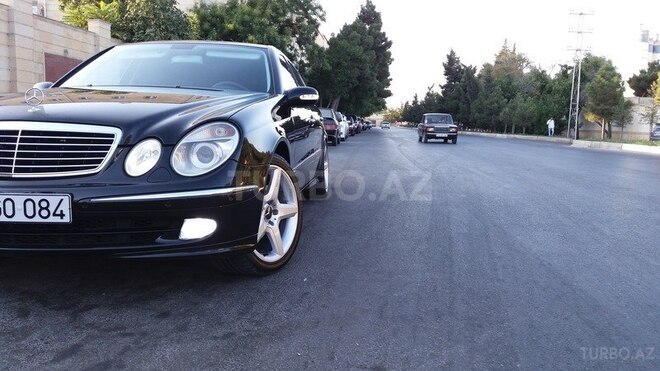 Mercedes E 240 2003, 315,949 km - 2.6 l - Bakı