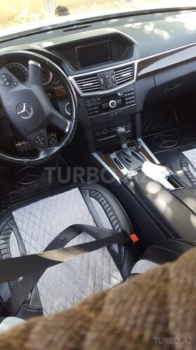 Mercedes E 220 2010, 20,010 km - 2.2 л - Bakı