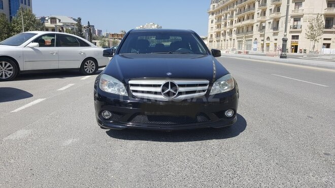 Mercedes C 300 2010, 98,000 km - 2.5 l - Bakı