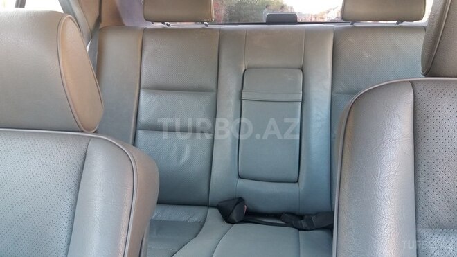 Mercedes C 200 1999, 285,000 km - 2.0 l - Bakı