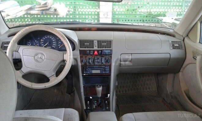 Mercedes C 180 1999, 308,000 km - 1.8 l - Bakı