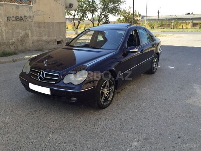 Mercedes C 240 2002, 289,000 km - 2.6 л - Xırdalan