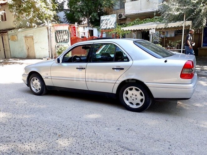 Mercedes C 180 1996, 230,000 km - 1.8 l - Bakı
