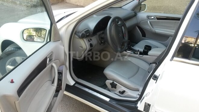 Mercedes C 240 2000, 181,154 km - 2.6 л - Sumqayıt
