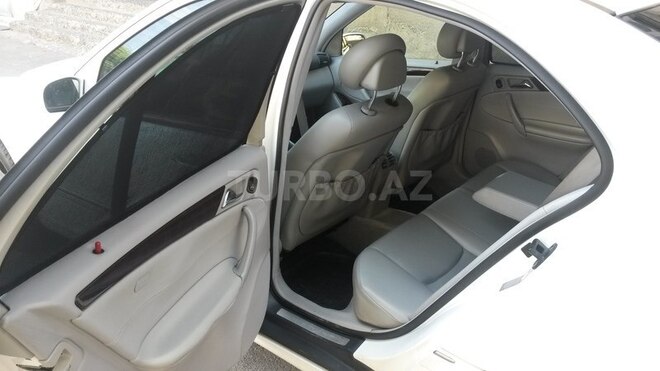 Mercedes C 240 2000, 181,154 km - 2.6 л - Sumqayıt