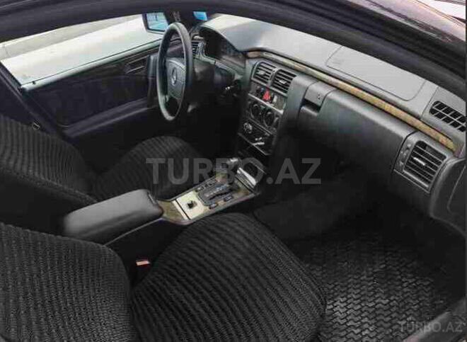 Mercedes E 230 1996, 200,000 km - 2.3 л - Sumqayıt