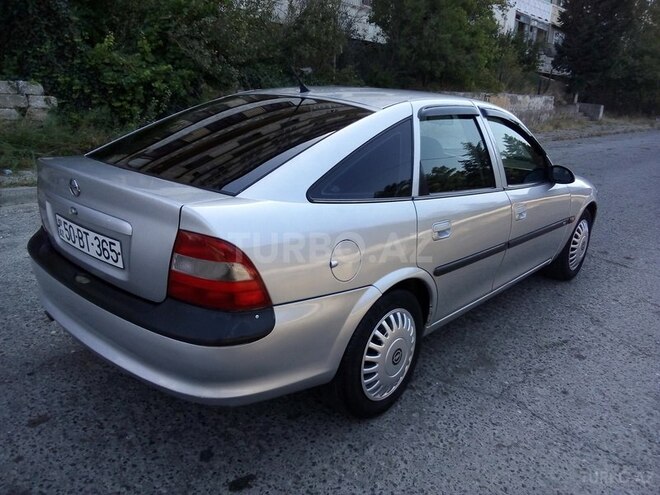 Opel Vectra 1996, 360,000 km - 2.0 l - Bakı