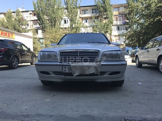 Mercedes C 180 1999, 216,454 km - 1.8 l - Bakı