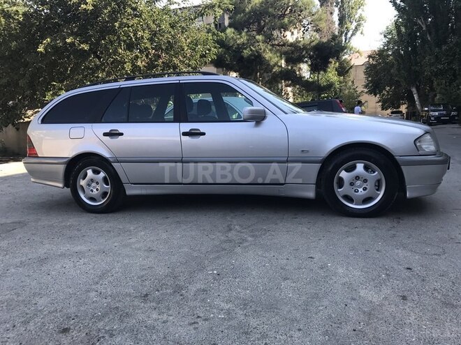 Mercedes C 180 1999, 216,454 km - 1.8 l - Bakı