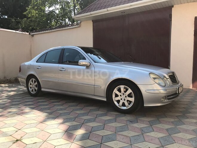 Mercedes E 320 2003, 182,000 km - 3.2 л - Bakı