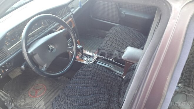 Mercedes 190 1993, 248,000 km - 1.8 l - Bakı