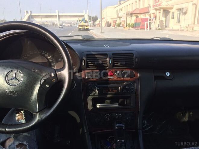 Mercedes C 220 2001, 400,000 km - 2.2 л - Bakı