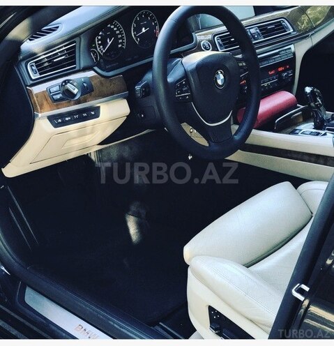 BMW 750 2009, 114,000 km - 0.5 l - Bakı