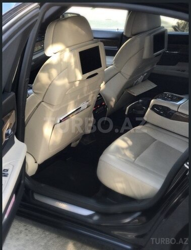 BMW 750 2009, 114,000 km - 0.5 l - Bakı
