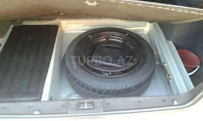 Mercedes E 240 2002, 222,545 km - 2.4 л - Bakı