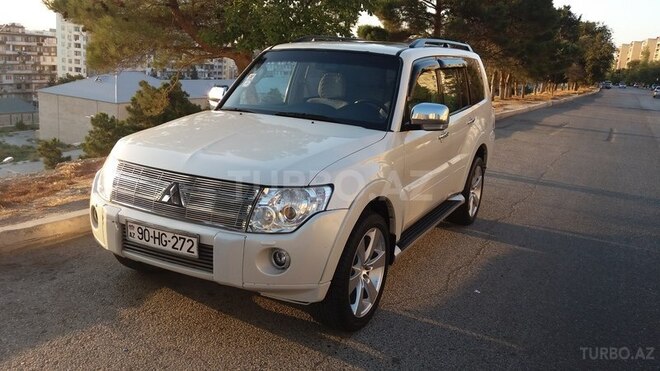 Mitsubishi Pajero 2008, 190,000 km - 3.0 l - Bakı