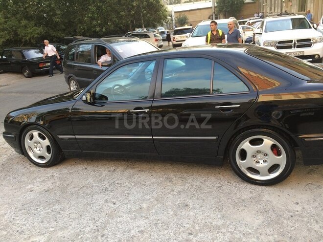 Mercedes E 240 2000, 160,000 km - 2.4 l - Bakı