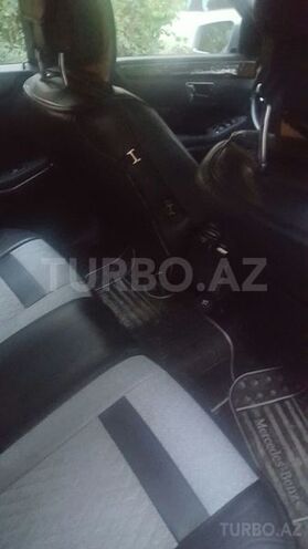 Mercedes E 220 2010, 21,000 km - 2.2 л - Bakı