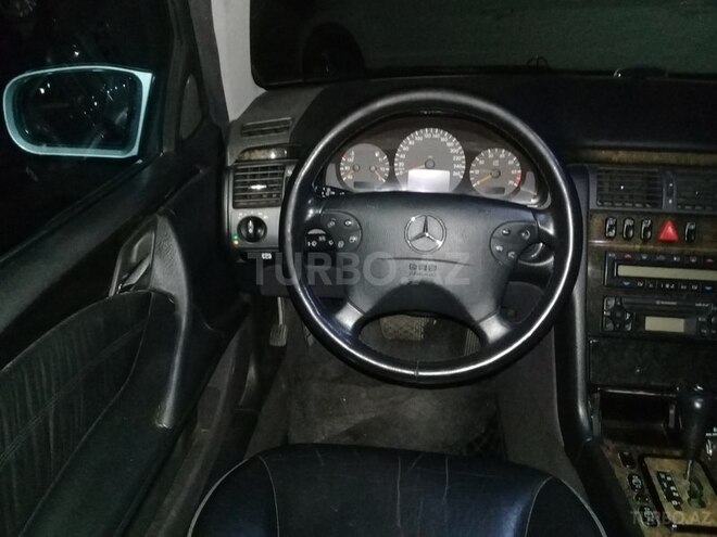 Mercedes E 280 2001, 22,500 km - 2.8 л - Bakı