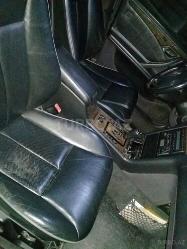 Mercedes E 280 2001, 22,500 km - 2.8 л - Bakı