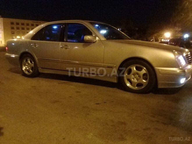 Mercedes E 280 2001, 22,500 km - 2.8 л - Bakı