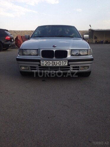 BMW 318 1993, 186,000 km - 1.8 l - Gəncə