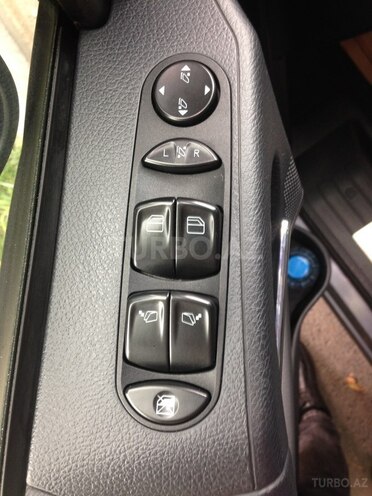 Mercedes Viano 2013, 288,000 km - 3.0 l - Bakı