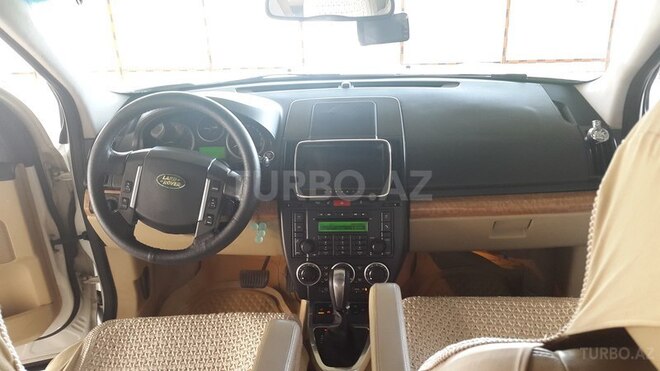 Land Rover Freelander 2007, 256,000 km - 3.2 л - Bakı