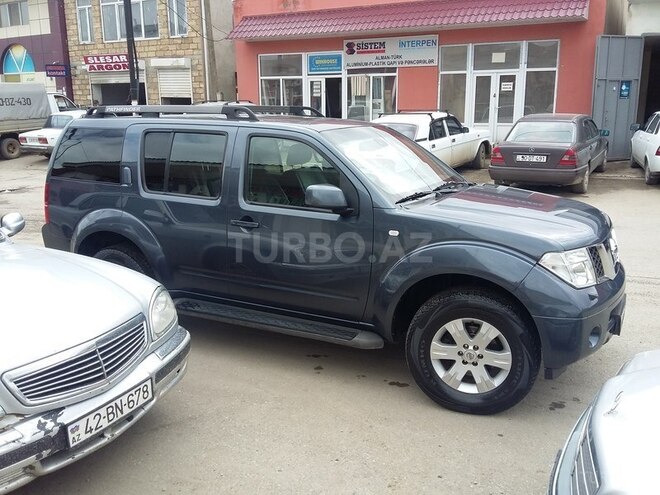 Nissan Pathfinder 2007, 167,456 km - 2.5 л - Quba