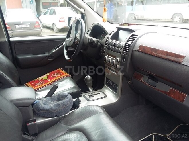 Nissan Pathfinder 2007, 167,456 km - 2.5 л - Quba