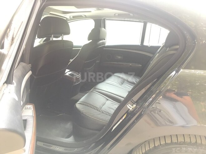 BMW 745 2003, 216,000 km - 4.4 l - Bakı