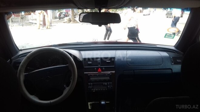 Mercedes C 200 1997, 250,000 km - 2.0 л - Bakı